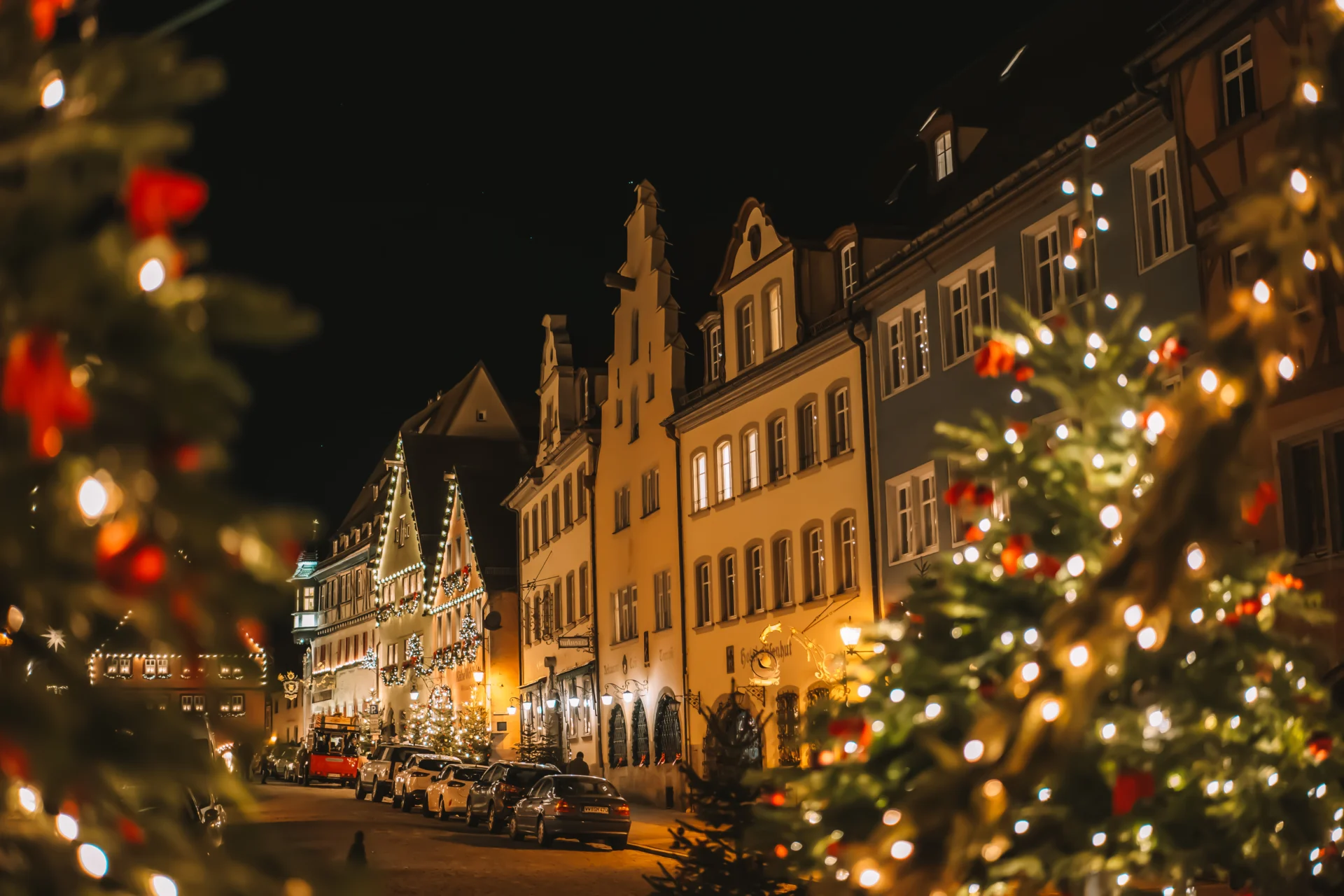 commercial christmas lighting