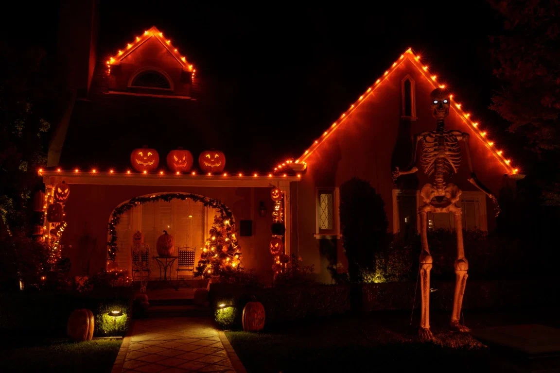 Trick-or-Treat Ready: 6 Home Lighting Tips for Halloween Trick-or-Treat Ready: 6 Home Lighting Tips for Halloween